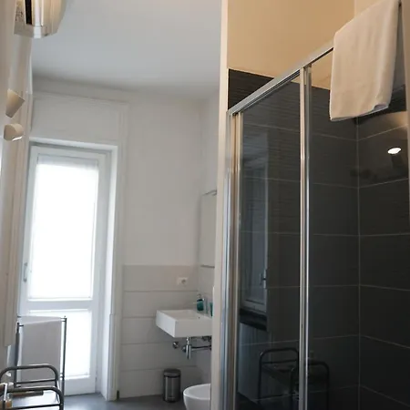 Salernoprestige بيت ضيافة