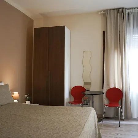 招待所 Salernoprestige 萨莱诺