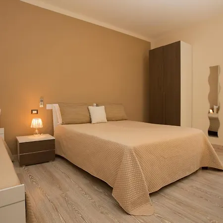 بيت ضيافة Salernoprestige